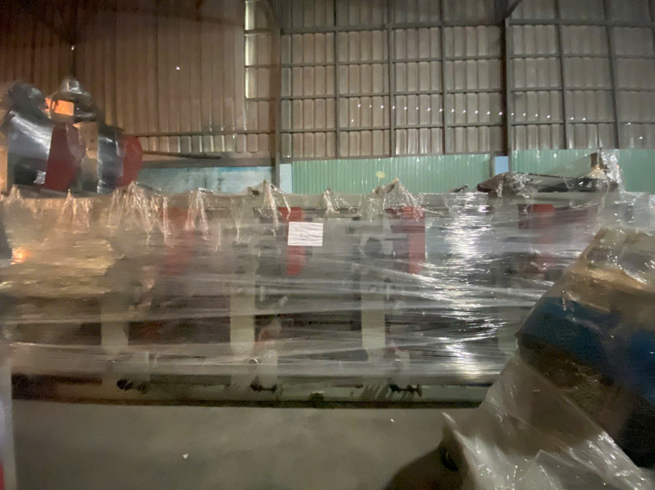 Máy móc thiết bị thuộc quyền sở hữu của Công ty TNHH XNK Cửu Long 